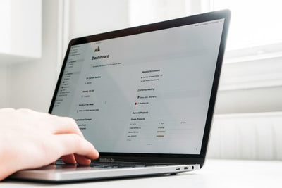 Icon representing white label client portal and dashboard development services (including quoting systems) for agencies across America